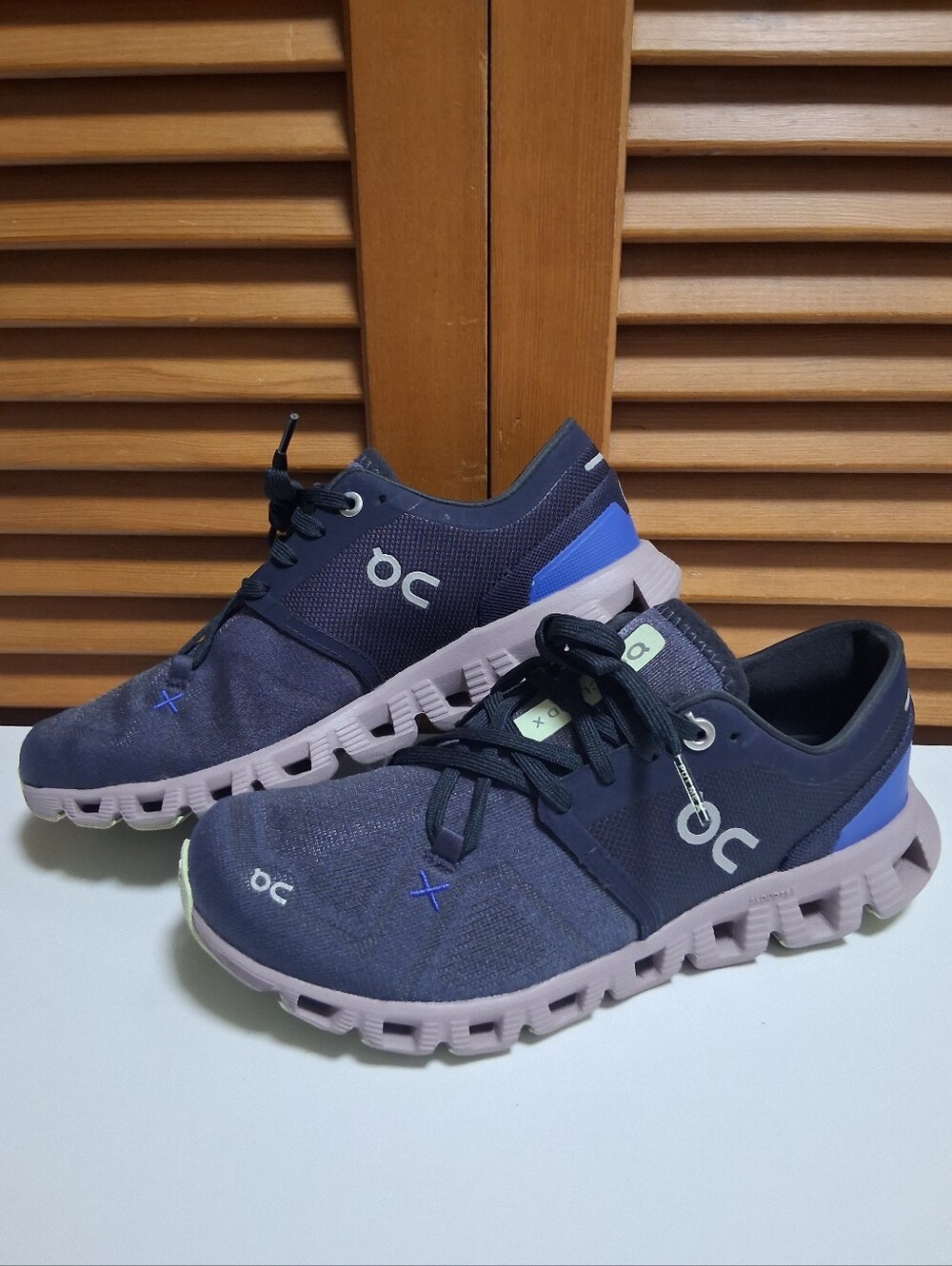 On Cloud X 3 Midnight/Heron Women's Running Shoe * Size: 6